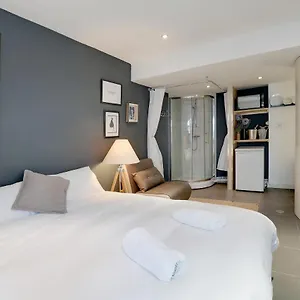 Apartment Modern Boho Studio - By My Getaways, Brighton